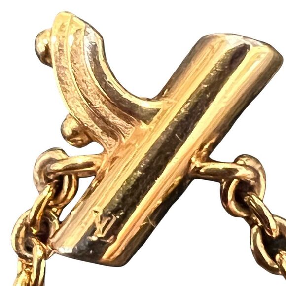 Louis Vuitton And Me Letter Y Bracelet - Picture 5 of 6